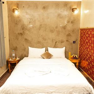 Camera con letto king size